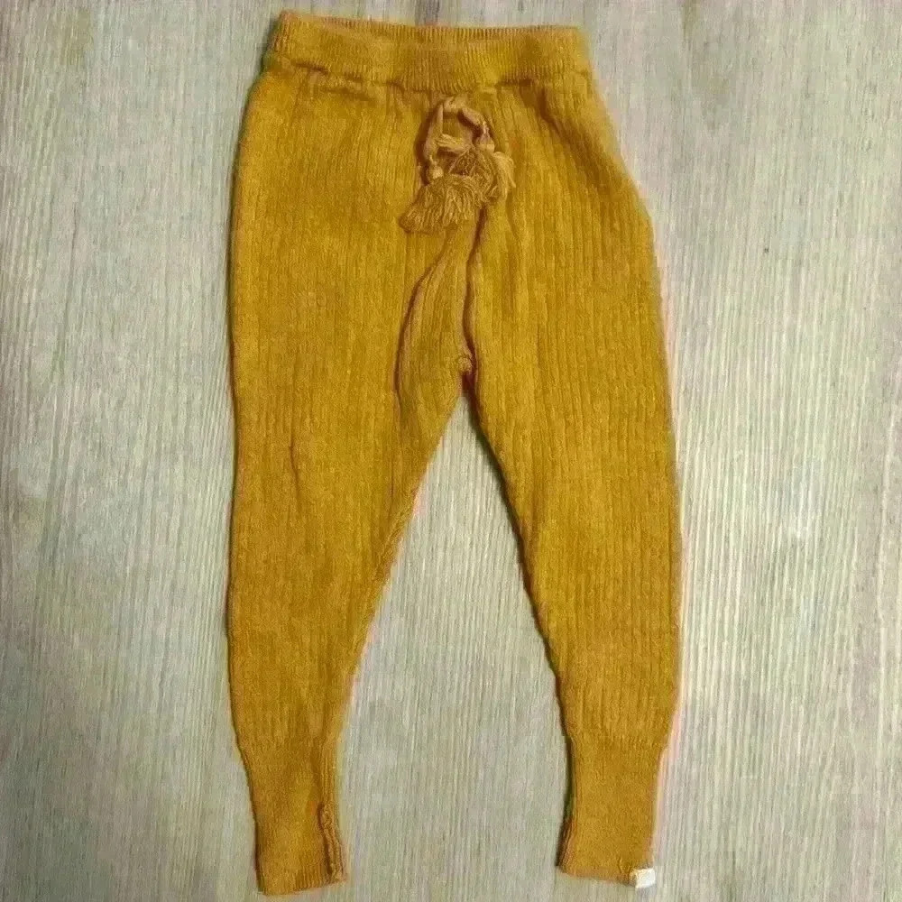 Oh Baby pants size 3 months mustard